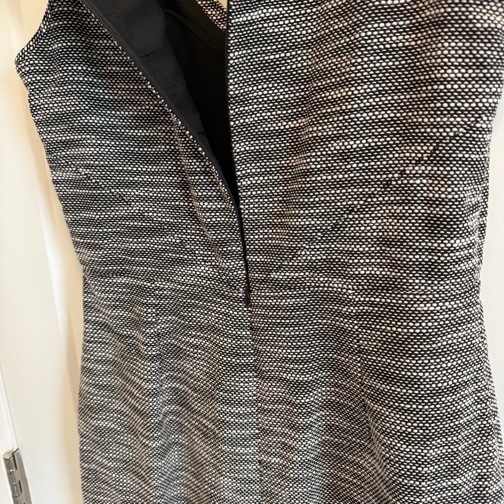 Banana Republic Woven Sleeveless Tweed Sheath Dress Gray - Picture 10 of 11